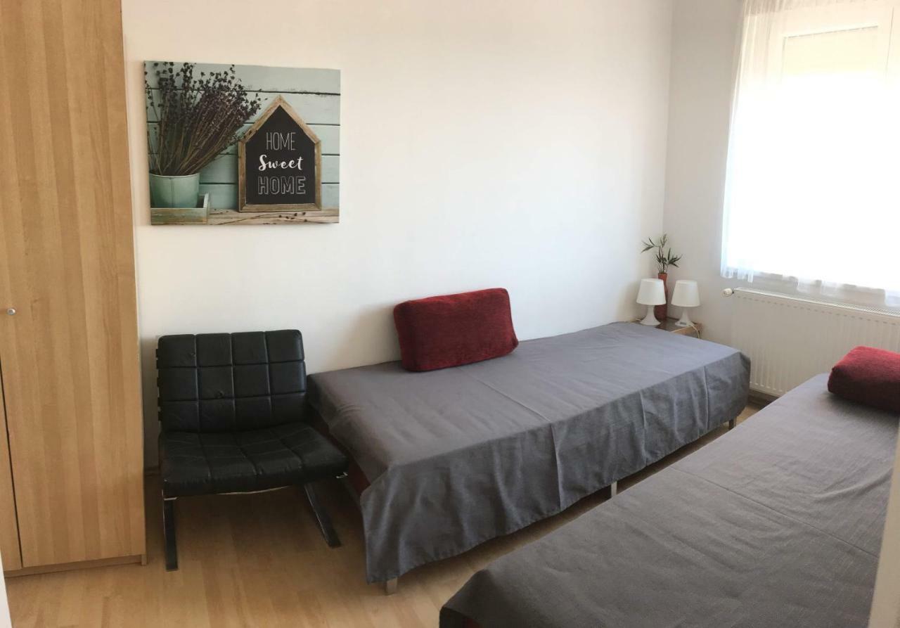 Comfort Apartment Кестхей Экстерьер фото